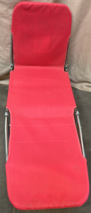 Camping Lounge Chair / 20&rdquo; L x 48&rdquo; W x 34&rdquo; H