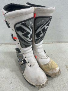 (1) Fly 805 Motorcycle Boots