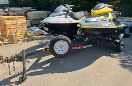 (2) 2000 SEADOO JETSKIS WITH TRAILER