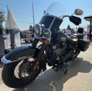 2019 HARLEY DAVIDSON HERITAGE CLASSIC