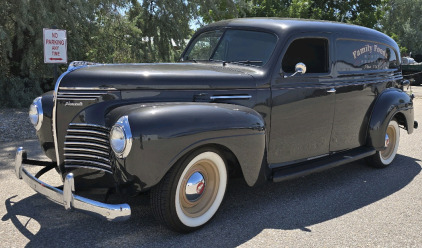 1940 PLYMOUTH ROAD KING - 318 MOPAR 4 BARREL ENGINE!