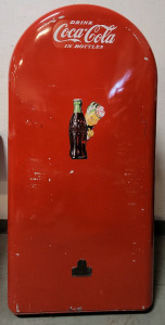 1940's Coca-Cola Machine