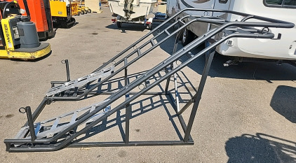 SIDE XSIDE PICKUP BED RAMP/RACK..4'.4" TALL 6'4" BED SIZE 8'11" OVER SHOT