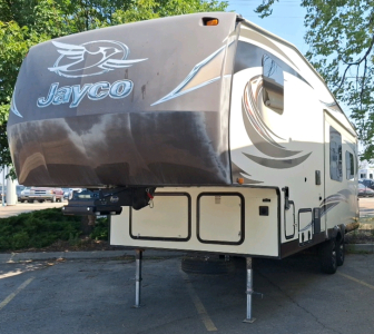 2014 JAYCO EAGLE 5TH WHEEL