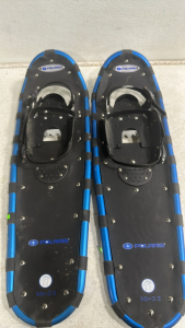 (1) Polaris 10.32 Snowshoes
