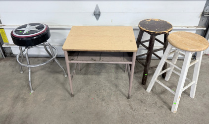 (1) School Desk 24&rdquo; L x 18&rdquo; W x 23&rdquo; T & (3) Stools 25&rdquo; T