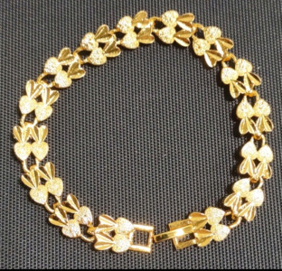 7&frac12;" 24K Yellow Gold Plated Peach Heart Women's Chain Bracelet