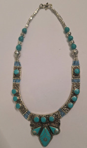 (1) Beautiful - Large - Turquoise Necklace