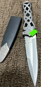 9&rdquo; Black Medieval Scottish Daggar