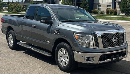 2017 NISSAN TITAN - 4X4! 93K MILES!