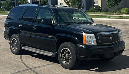 2005 CADILLAC ESCALADE - AFTERMARKET STEREO!