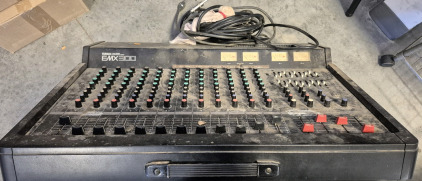 Yamaha EMX300 Integrated Mixer, Connect Cords