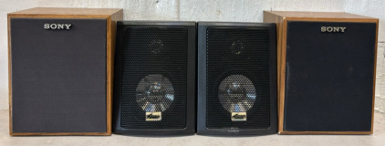 (2) Mini Sony Speakers & (2) Mini Genesis Media Labs Speakers
