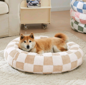(1) Checkered Dog Bed, Cute Beige Khaki Retro Style Aesthetic Round Warming Pet Calming Beds for Small Dog and Cats, Plush Cozy Donut Dog Beds Washable, 30" L x 30" W x 8" Th, (1) Double Elevated Dog Bowl Stand for Medium or Large Dogs, All Breeds, Clear 