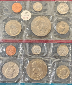 U.S. MINT 1975 Uncirculated Coins