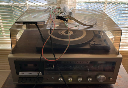 (1) Lloyd&rsquo;s FM/FM Stereo/AM/Cassette Recorder (1) Night Stand (1) Double Mantle Propane Lantern & More