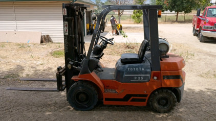 Toyota Forklift #7FGU25 3650Lb Cap