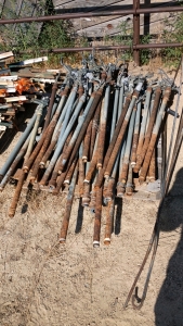 Whole Pallet ~40 Sprinklers on 32"-60" Steel Pipe-Rain Bird