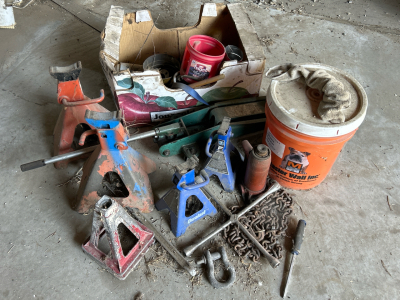 OFFSITE CALDWELL - (3) Pairs Of Car Jacks, Green Car Jack, Hardware/ Tools, and Bucket If base White Finish