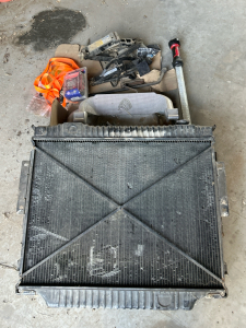 OFFSITE CALDWELL - Truck Radiator, Tie Down Strap, Shop Light, Scissor Jacks, and Multi Mount Car Steps
