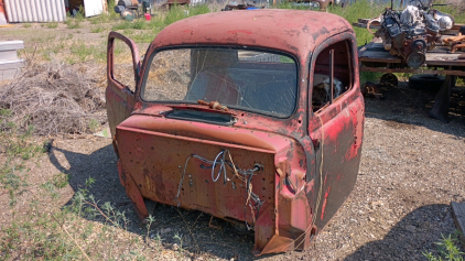 OFFSITE CALDWELL - Vintage Truck Cab 1950s