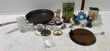 Assortment Of NickNacks