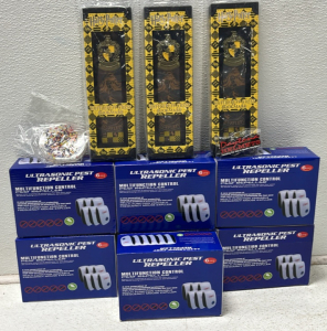 (7) Ultrasonic Pest Repeller (6) Pack, Gohere Picky Pad For Adults, (3) Harry Potter Bookmarks, Daytona Helmets Key Chain