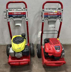 (1) Honda Pressure Washer Motor wo/ Pump w/Stand (1) Briggs&Stratton Pressure Washer Motor wo/ Pump w/Stand