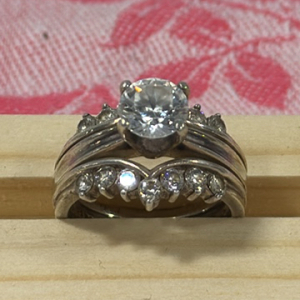 Silver Ring W/Clear Stones