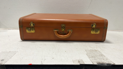 Vintage Vacationer Royal Luggage, Caramel Leather