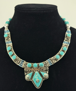 (1) Turquoise Large Necklace