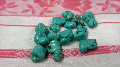 15 pieces 327CTS Of Turquoise Stones
