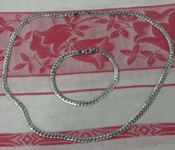 Silver Necklace & Bracelet