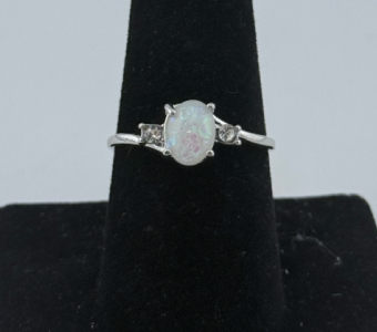 (1) Size 8 Fire Opal Ring