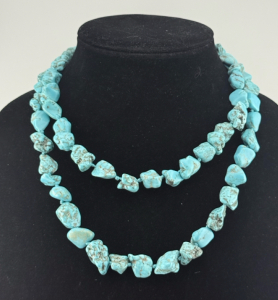 (1)36&rdquo; Blue Turquoise Stone Necklace