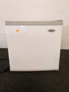 Haier mini Fridge
