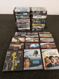 Assortment of HD DVDs Including The Bourne Ultimatum, The Italian Job, Evan Almighty and So Much More
