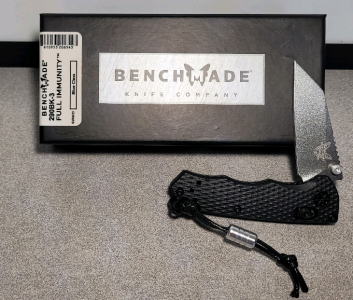 Black Benchmade Knife- Believed To Be Reproduction