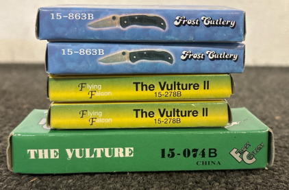 Folding Knives: 2 Pirahana I, 2 Vulture II, 1 Vulture