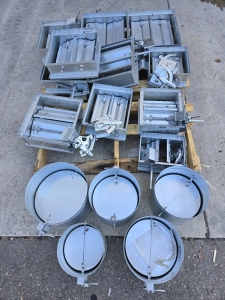 Pallet of Assorted Size Commercial Aluminum HVAC Adjustable Airflow Vents