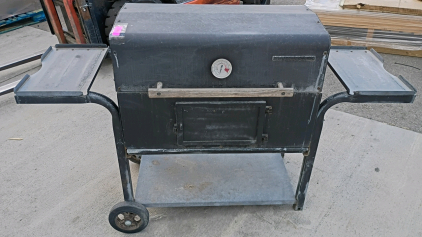 Heavy Duty Char Broil 940x Wood Fired Grill Smoker