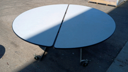 Round Rolling Cafeteria Table 72"