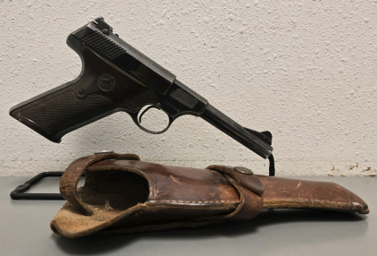 Colt Woodsman .22 LR Pistol, Serial 123959-S, 6.625" Barrel, Blued Finish