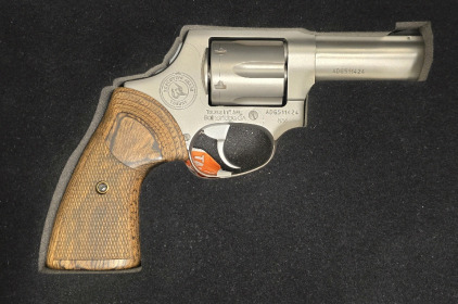 *New* Taurus 856 Executive Grade Revolver, .38 Special, Stainless Steel, SN: ADG511424