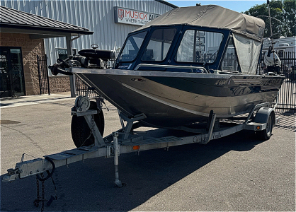 2001 CUSTOM WELD VIPER BOAT AND TRAILER - ONLY 126 HOURS!