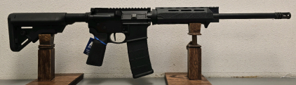 *New* Smith & Wesson M&P-15 Rifle, 5.56 NATO, Semi-Automatic, TV47871