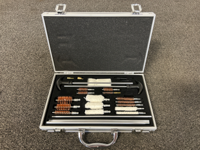 Universal Cleaning Kit
