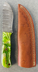 Damascus Steel Hunting knife With Custom Resin Handle (Green/ White) And Sheath- 8" Overall Length