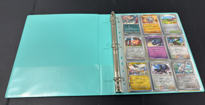 Huge Binder Of 160+ Pok&eacute;mon Cards With Tons Of Halos And Rares