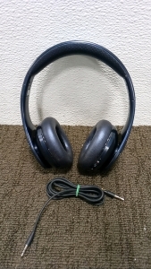 Samsung Level On Noise Cancelling Headphones